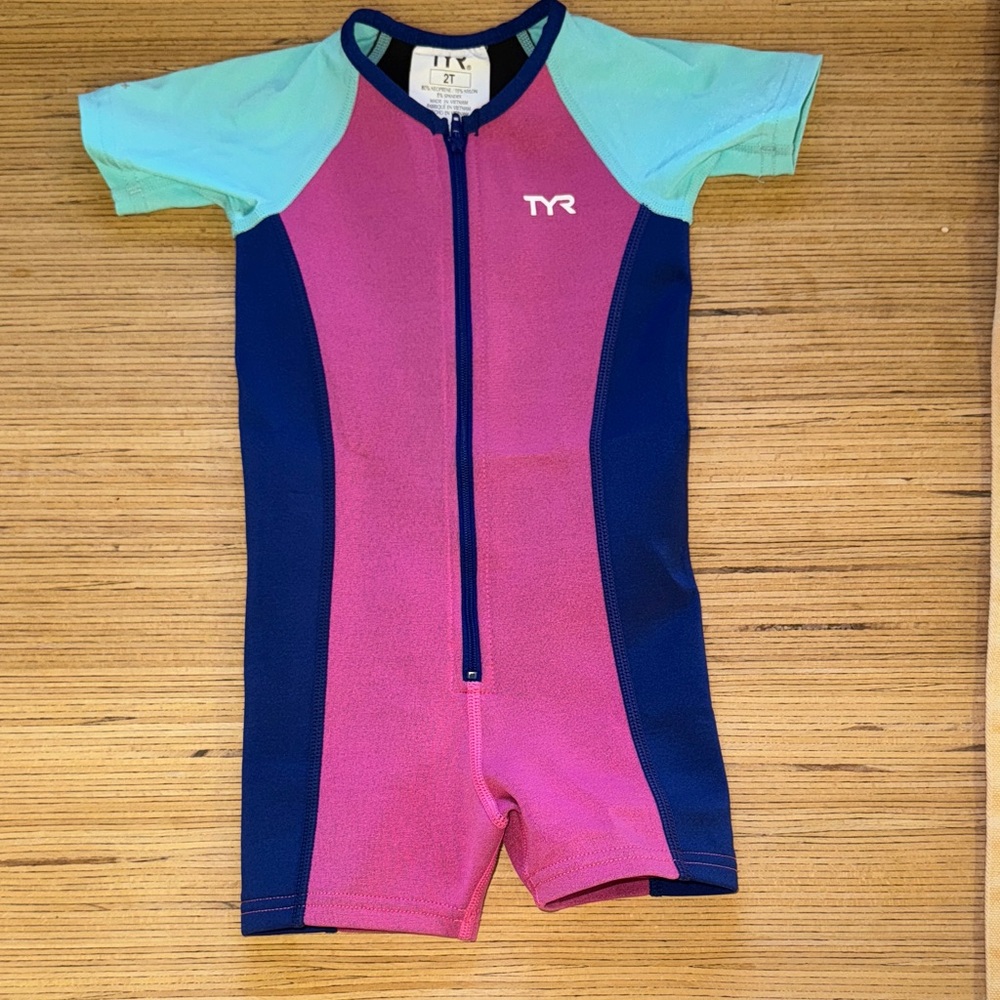 TYR shorty wetsuit